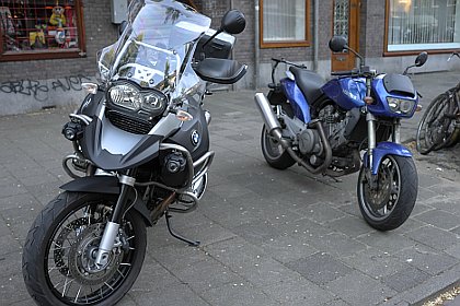 BMW GS en Voxan Roadster